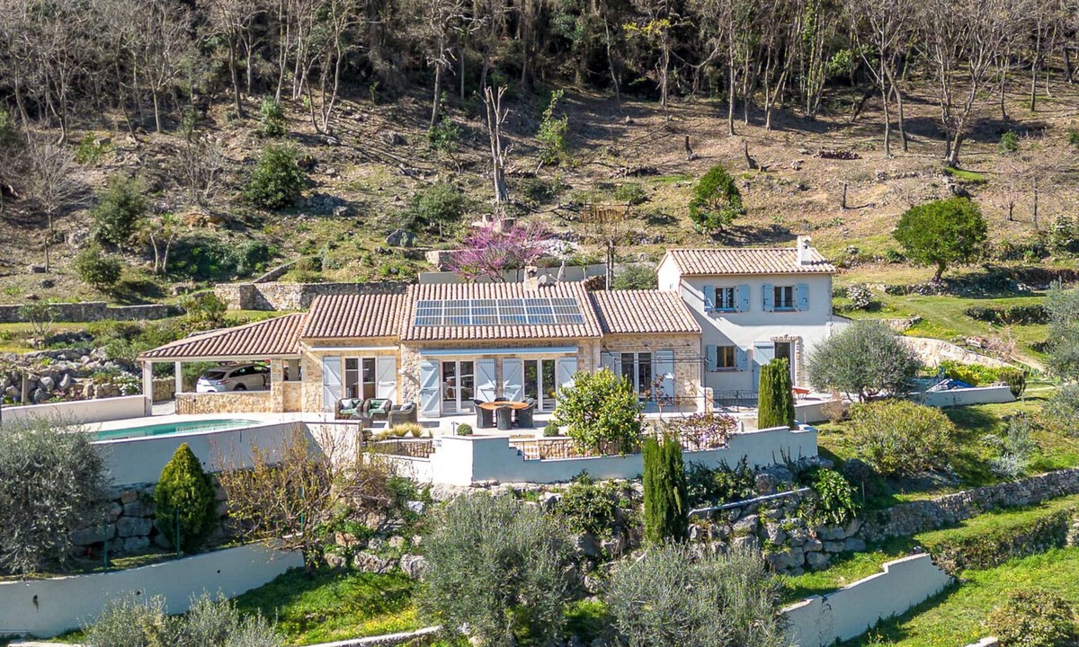 Grasse Villa | Le Clos Manon: 3 hectares in a completely peaceful setting, with concierge service