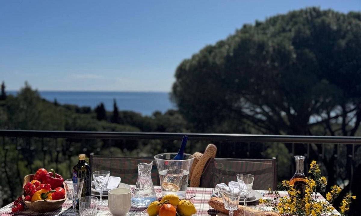 Ramatuelle House | Le Mas des 3 Frères - sea view - 200m walk to the beach - Domaine de l'Escalet