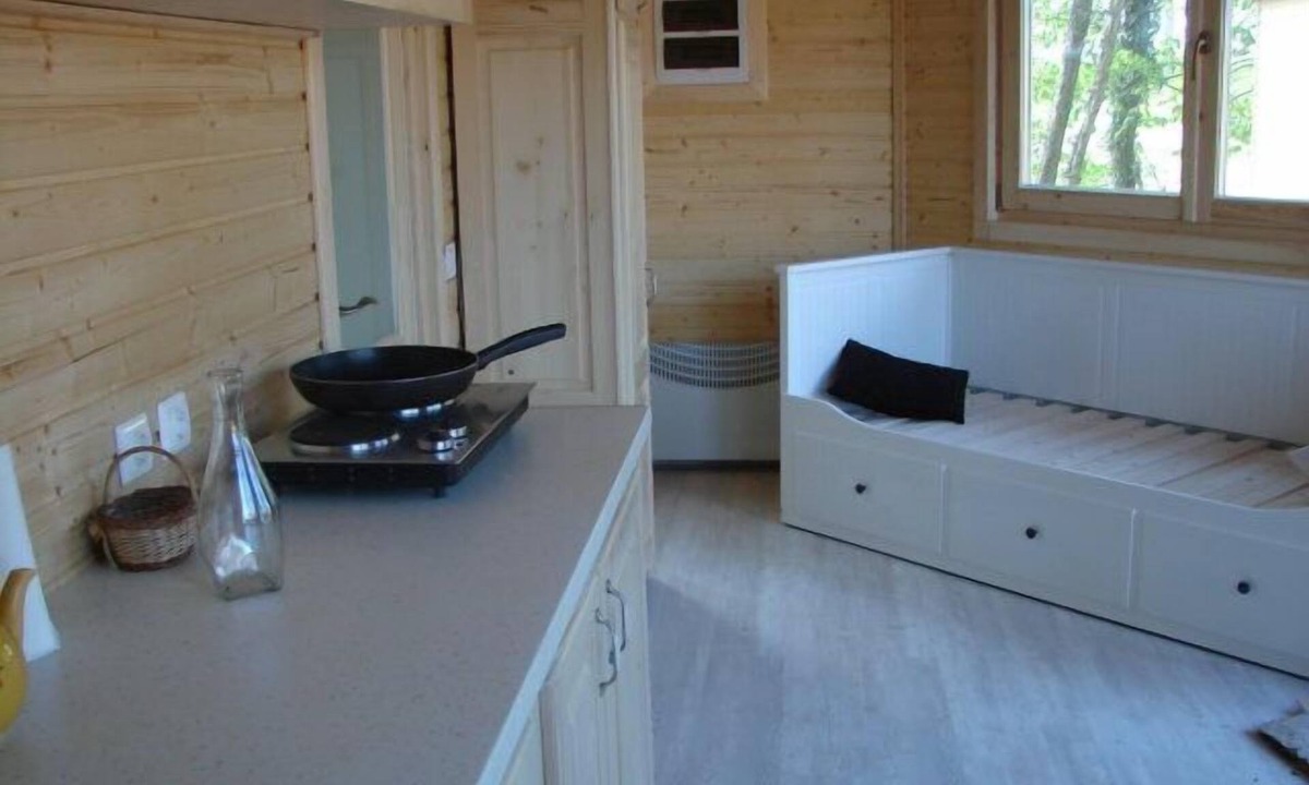 Champvert RV Rental | Le Petit Robinson