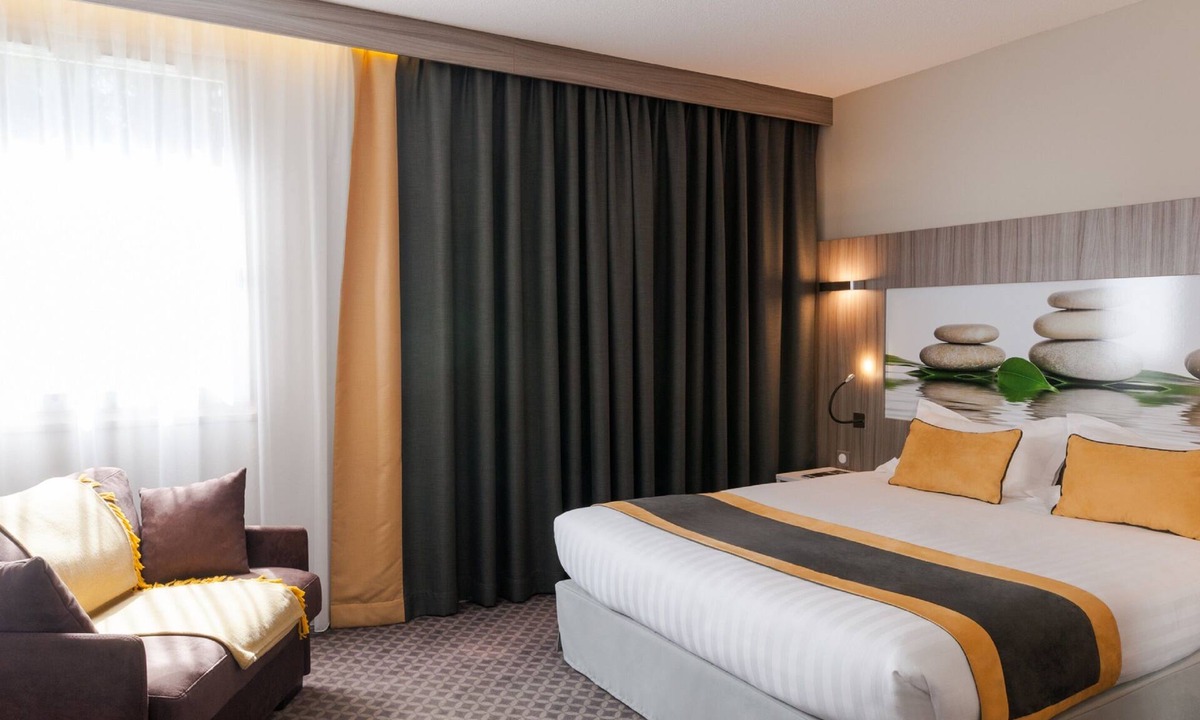 Thiers Hotel | Logis Hôtel Le Parc de Geoffroy