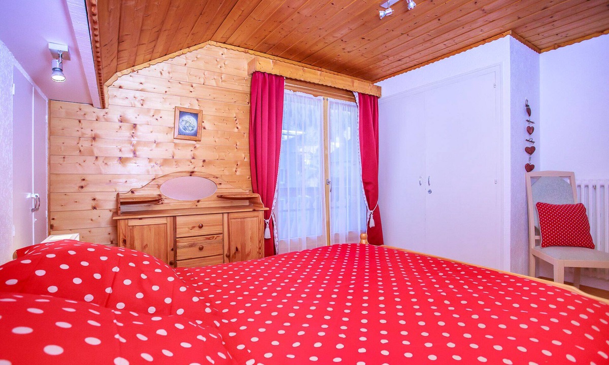 La Chapelle-d'Abondance Ski Chalet | Lovely vacation chalet in the Portes du Soleil resort linked to Avoriaz