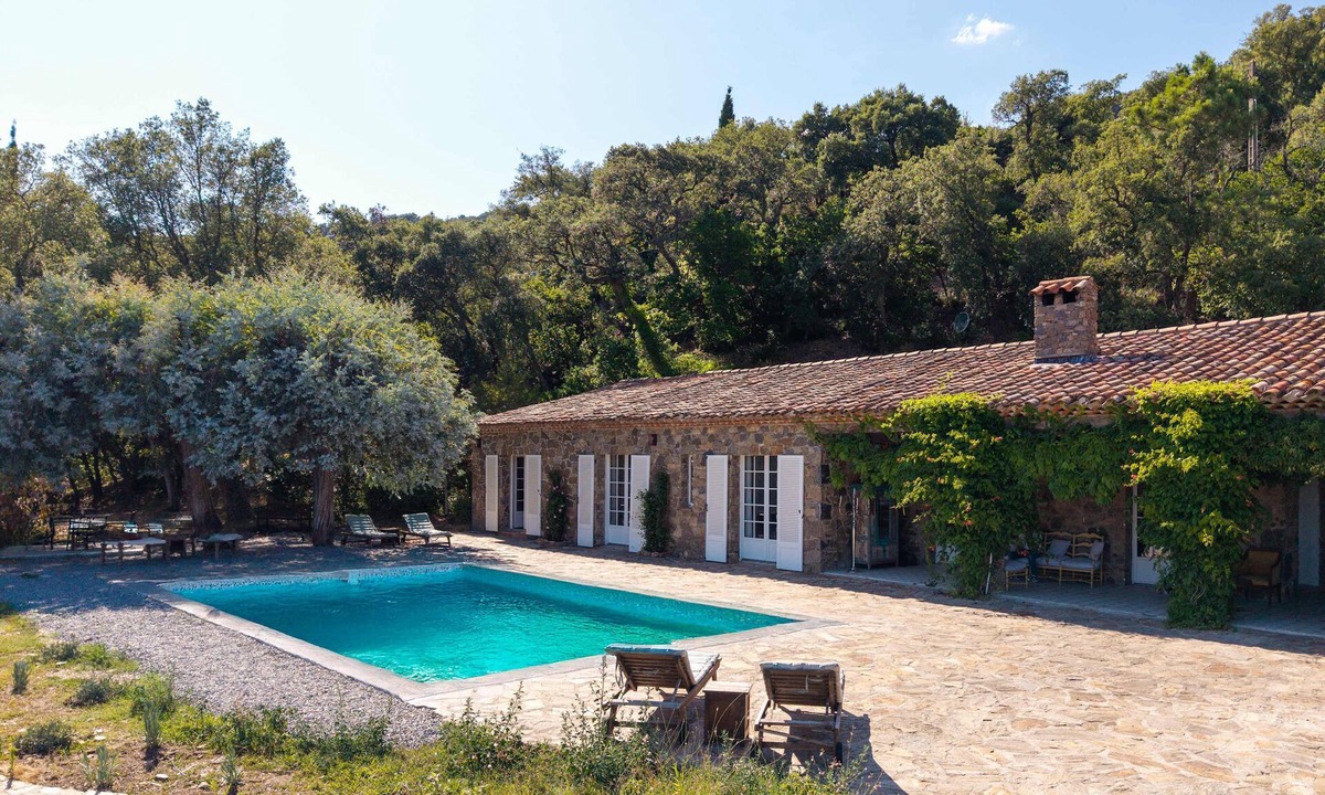 La Garde-Freinet Villa | Luxury 5BR Villa Pool Tennis Sauna Near St-Tropez