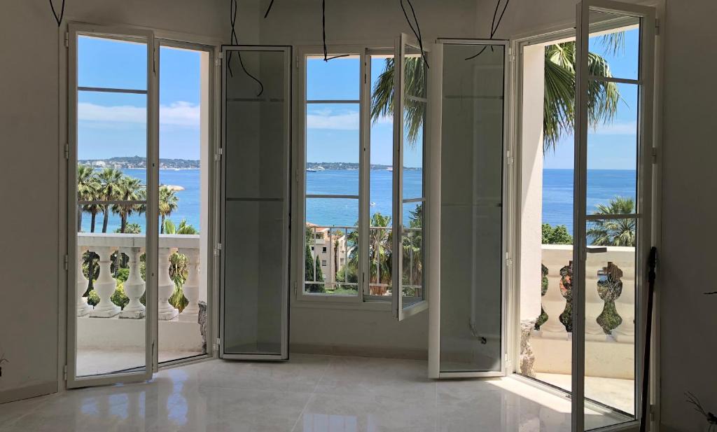 Golfe Juan Apartment | Magnifique Appartement Vue Mer