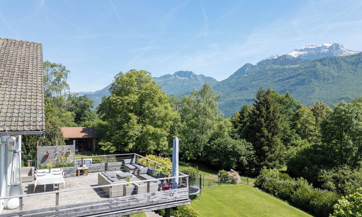Lathuile House | Maison 8-10 Personnes Proche Lac D'annecy