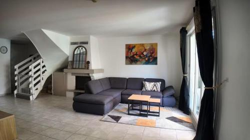 Rambouillet Apartment | Maison familiale avec grand jardin - Paris 35 min