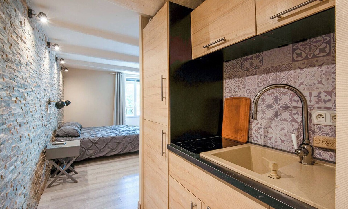 Les Grands Carmes Apartment | Marseille getaway near Panier & Vieux-Port