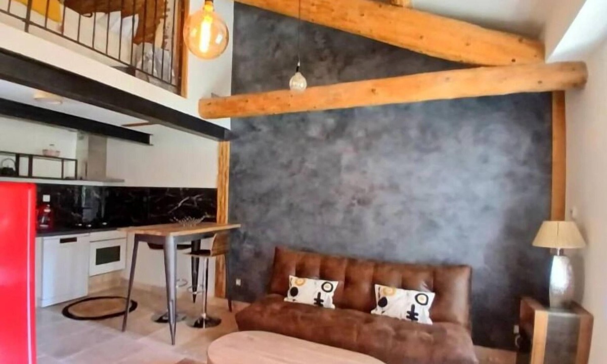 Saint-Etienne-du-Gres Hotel | Mas Leblanc des Alpilles