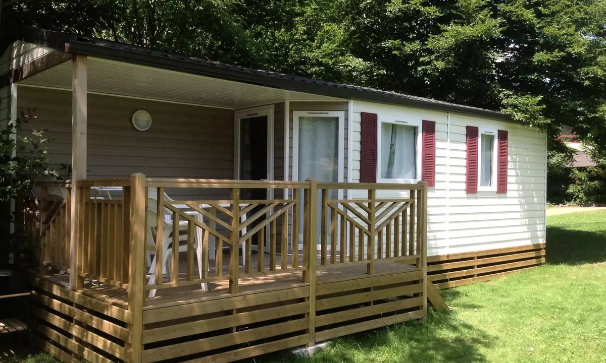 Saint-Paul-de-Vezelin House | Mobilhome essentiel 3 bedrooms/TV/31 m²/Semi-covered terrace 6 persons