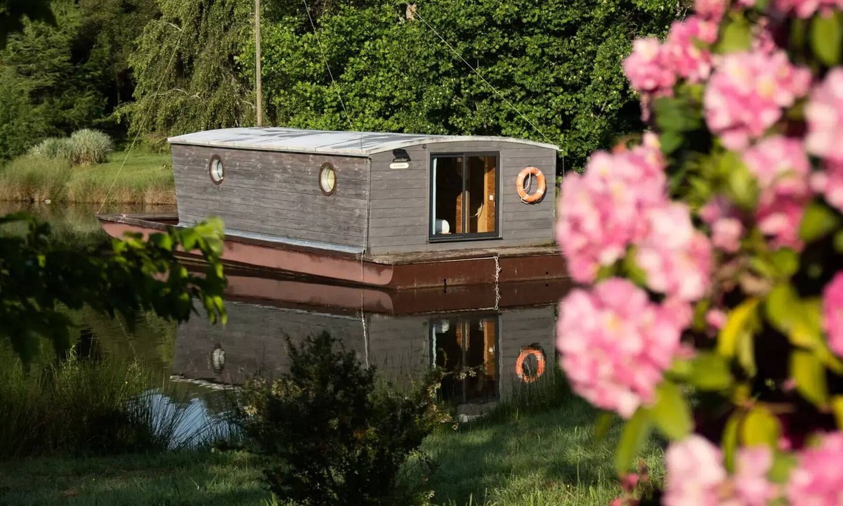 Chamberet House | Monedières Village * - All cabin docked for 5 people
