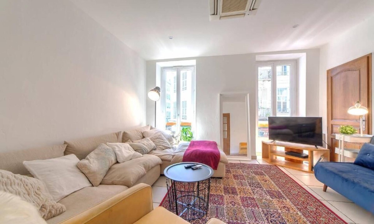 Lepante Quarter Apartment | Perfect large beautiful apartment for Families with Children in Centre of Nice