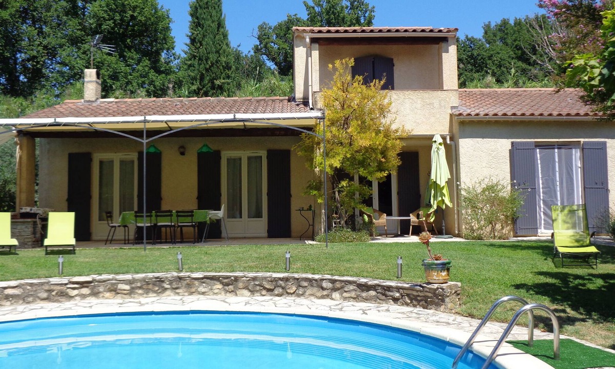 Aubignan Villa | Pres des Dentelles de Montmirail /Ventoux, Quiet, Nature, 6 people, swimming pool