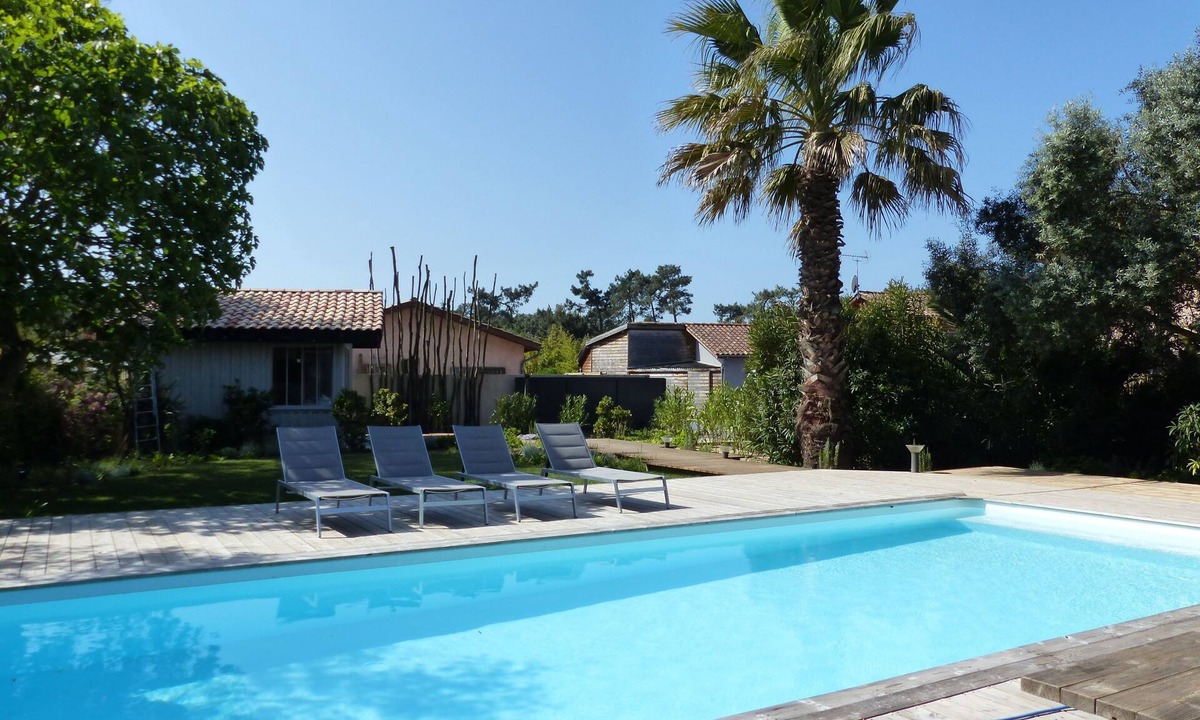 Cap-Ferret House | Pretty Villa in the heart of Cap Ferret, 2 steps from the market !