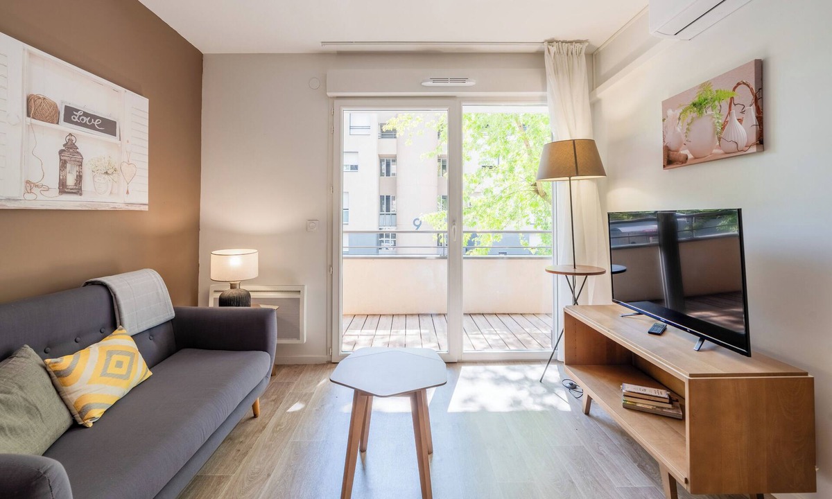 L'Isle-d'Abeau Hotel | Quality Aparthotel Lyon L'Isle-d’Abeau