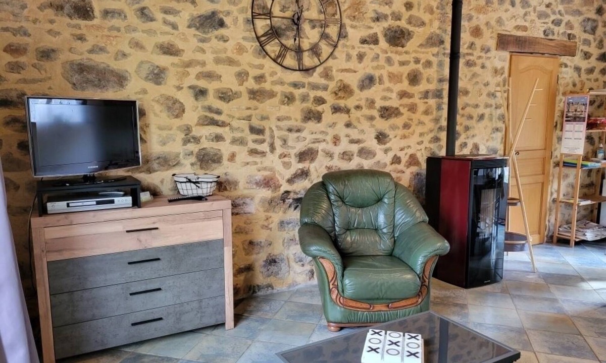 Saint-Martial-de-Nabirat House | Quiet accommodation in the canton of DOMME near SARLAT and GOURDON (furnished 3 stars)
