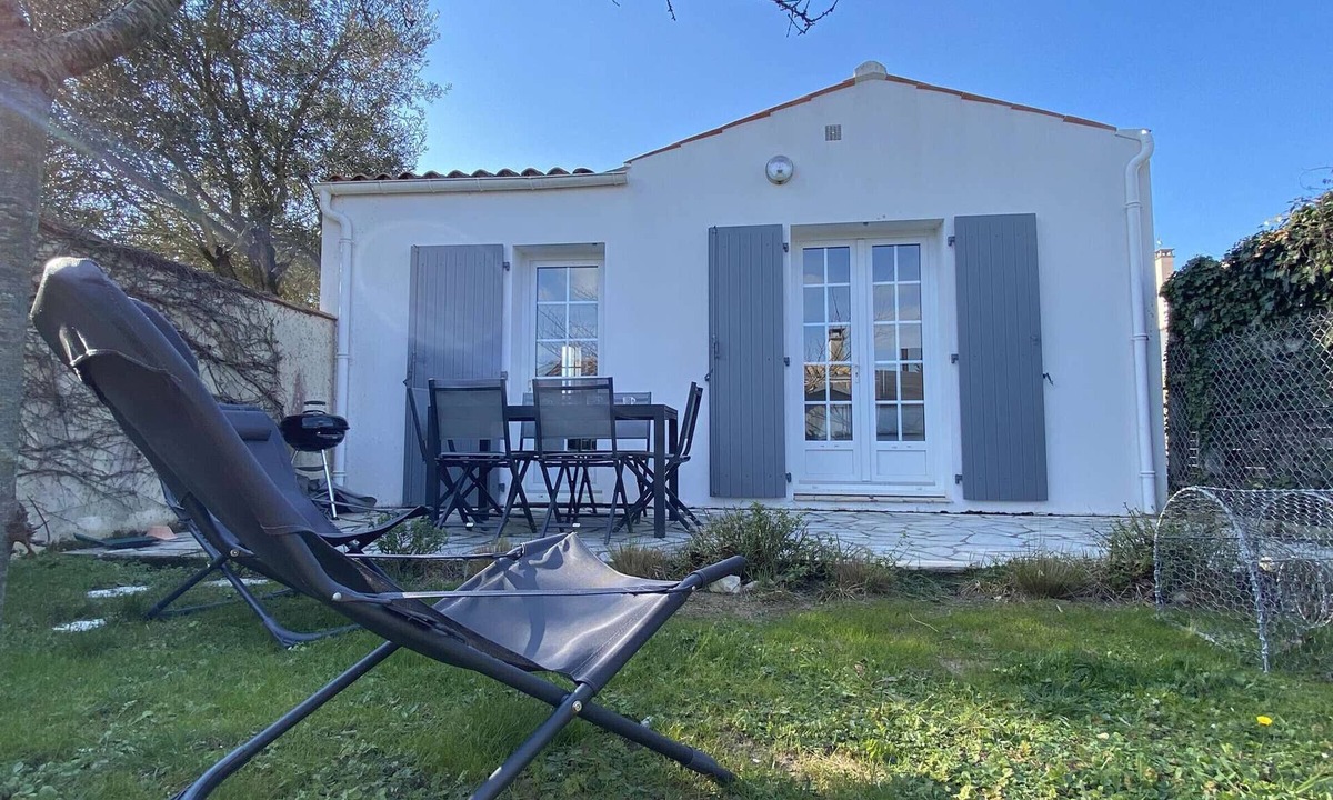 La Bree-les-Bains House | Quiet house 3 rooms, near beach, Wi-Fi, pets allowed