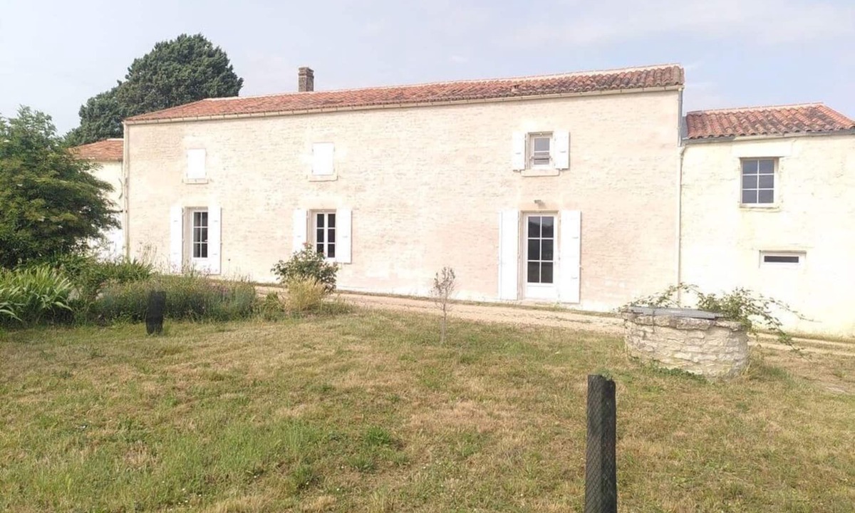 Saint Cyr du Doret House | Quiet vacation home - between Marais Poitevin & La Rochelle, 30 min ile de ré