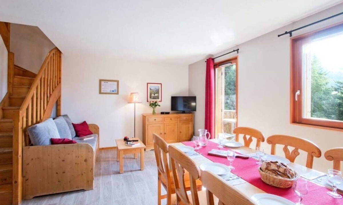 Saint-Etienne-en-Devoluy Apartment | Residence Odalys L'Orée des Pistes **** - 3 Rooms 6 People
