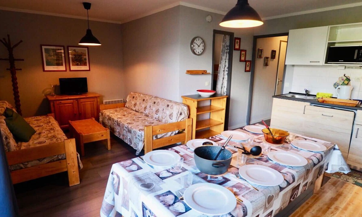 Valfrejus Apartment | Residence Grand Argentier - 2 Rooms for 8 People