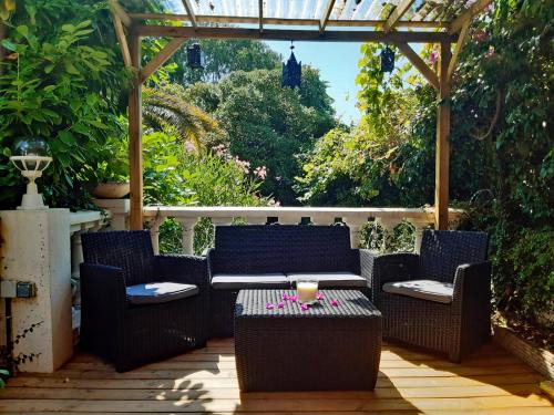 Golfe Juan Apartment | Romantic house Golfe Juan