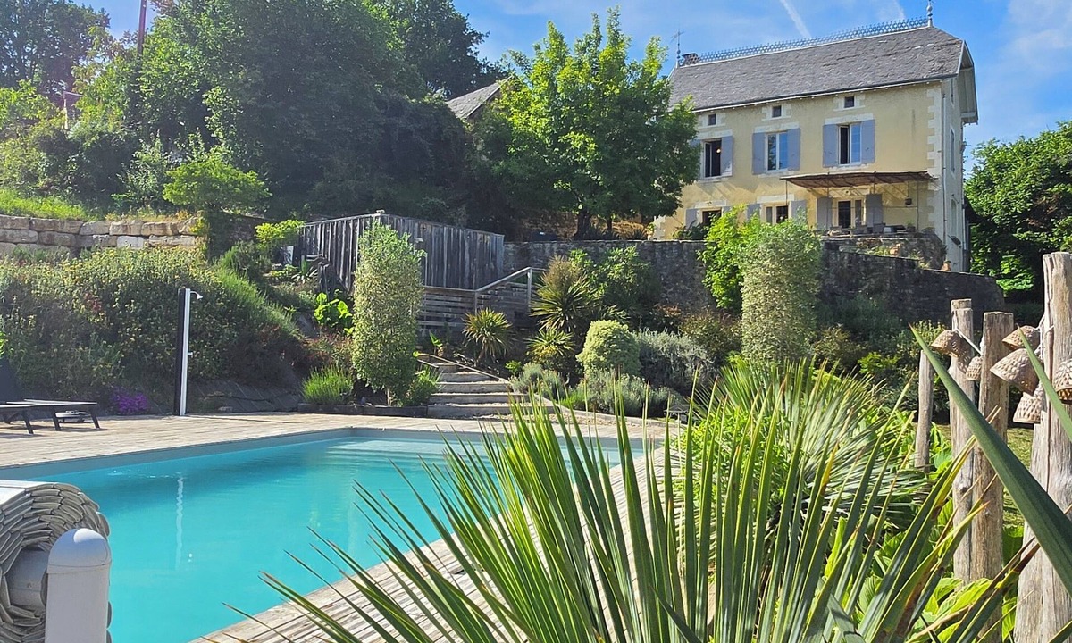 Sarlat-la-Caneda House | SARLAT-A 5mn walk from the medieval city-Calme-Park-WifiPrivé-Terr-Charme - WIFI-