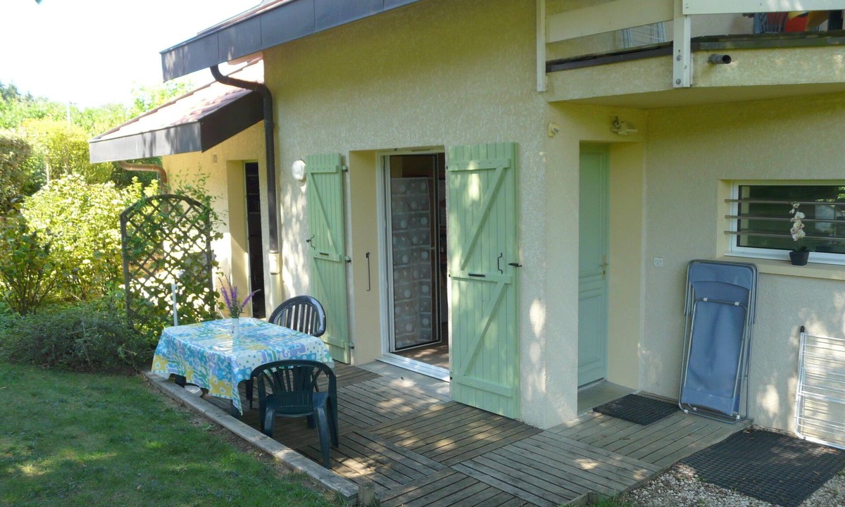 Annecy-le-Vieux Apartment | Situation Remarquable au Bord de la Nature Tout en Étant Dans Annecy