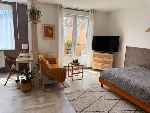 Bourg-en-Bresse Apartment | Studio avec Balcon proche Gare