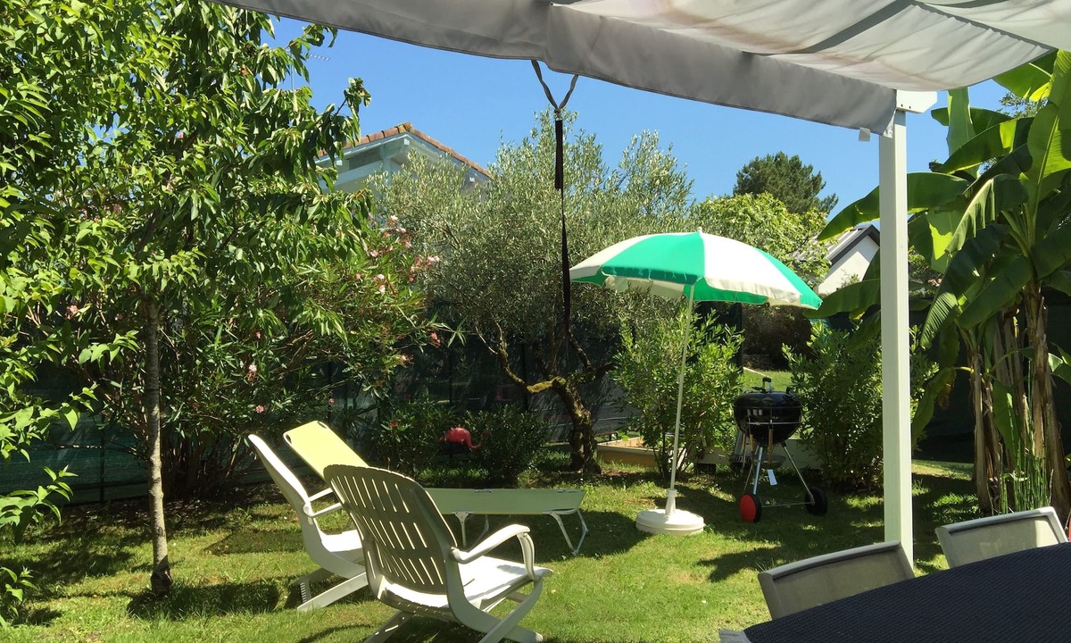 Seignosse Apartment | STUDIO CLIMATISE à Seignosse/Swimming pool, garden