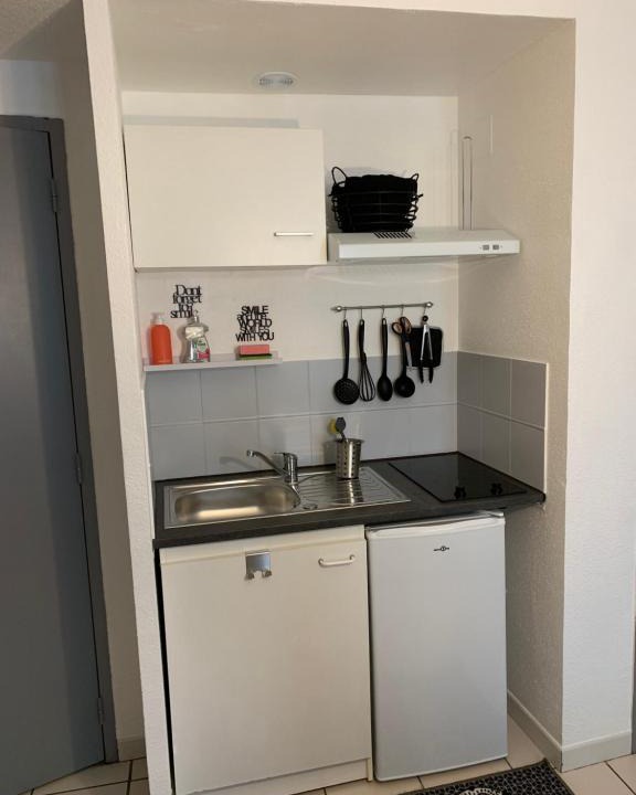 Nevers Apartment | Studio Cosy - centre ville Travail, Week-end, Voyage