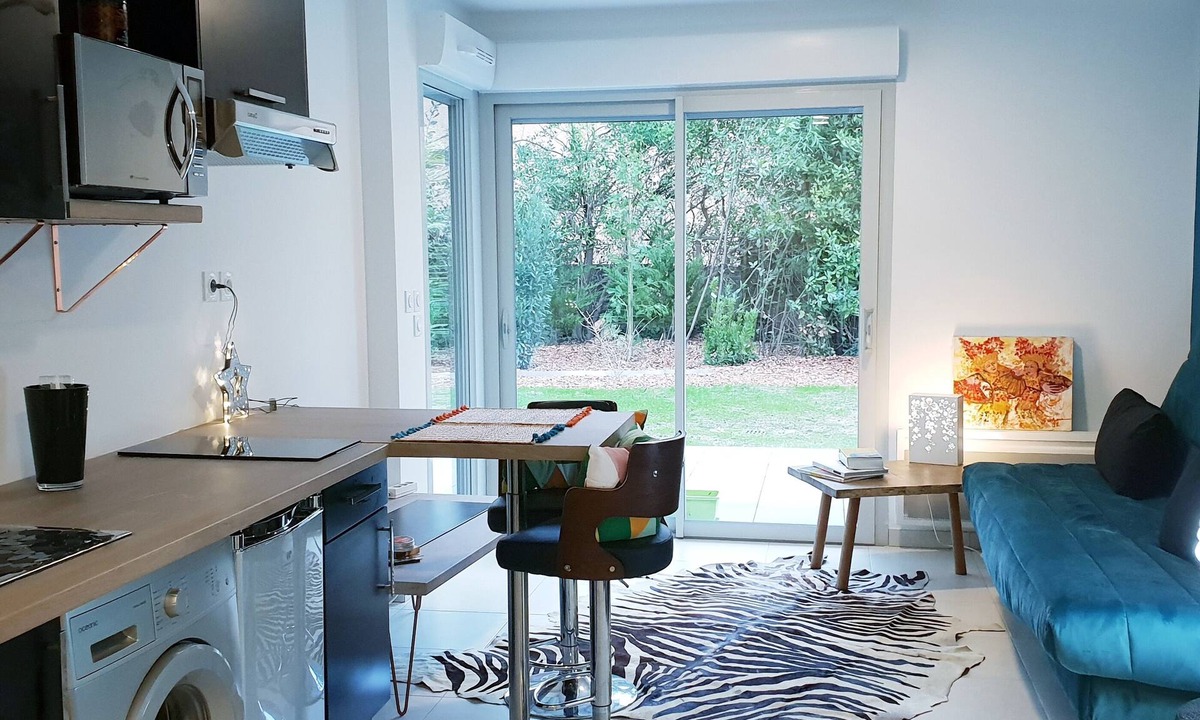 Anglet Apartment | Studio in luxury residence with garden 10 minutes from Biarritz and beaches