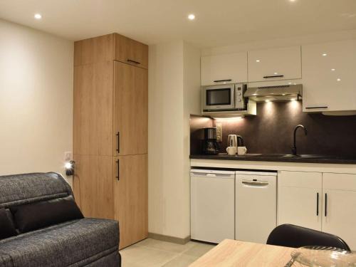 Meribel Apartment | Studio Montagne Rénové, 2 Pers, Proche Pistes et Commerces, Méribel - FR-1-180-572