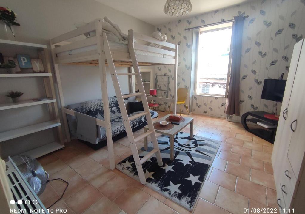 Nevers Apartment | Studio tout confort- wifi- Gare-Résidence TRAIN BLEU N 2