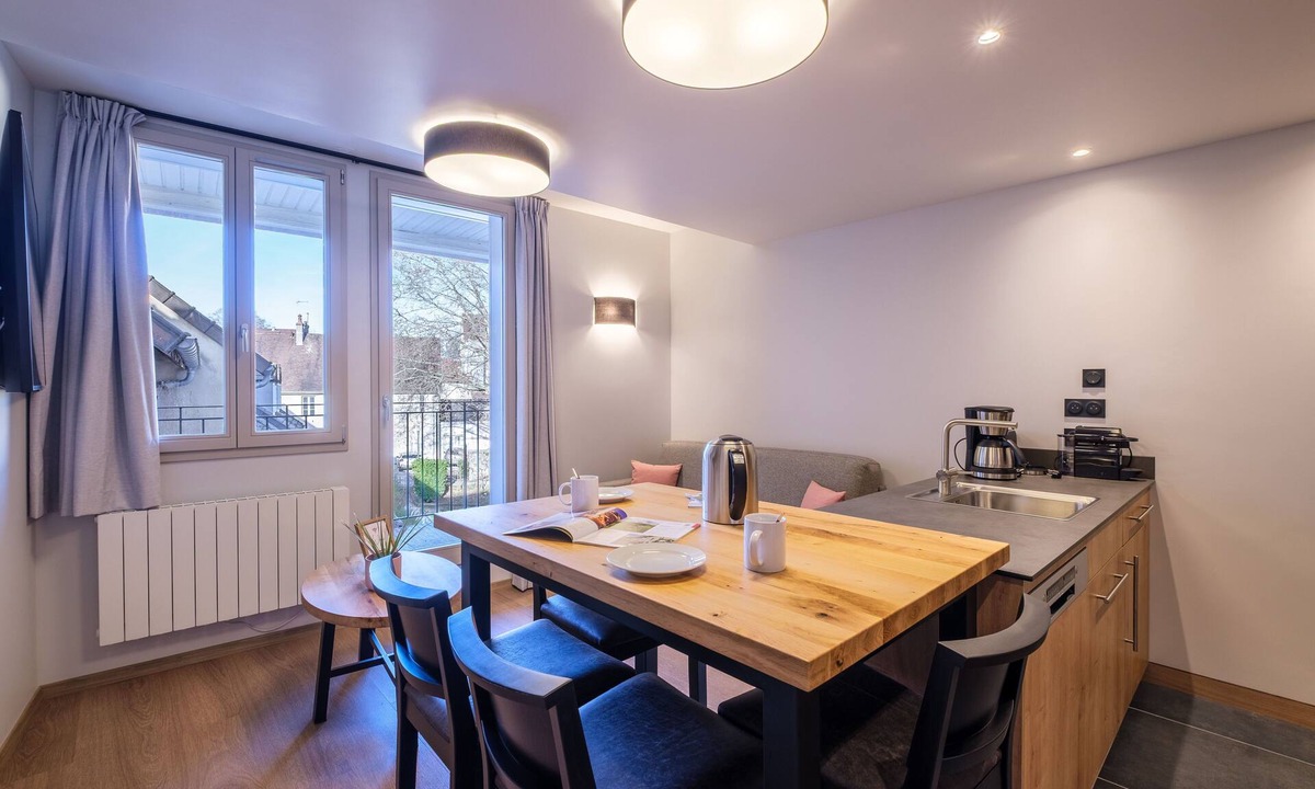Lons-le-Saunier Condo | T2 moderne proche des Thermes & centre