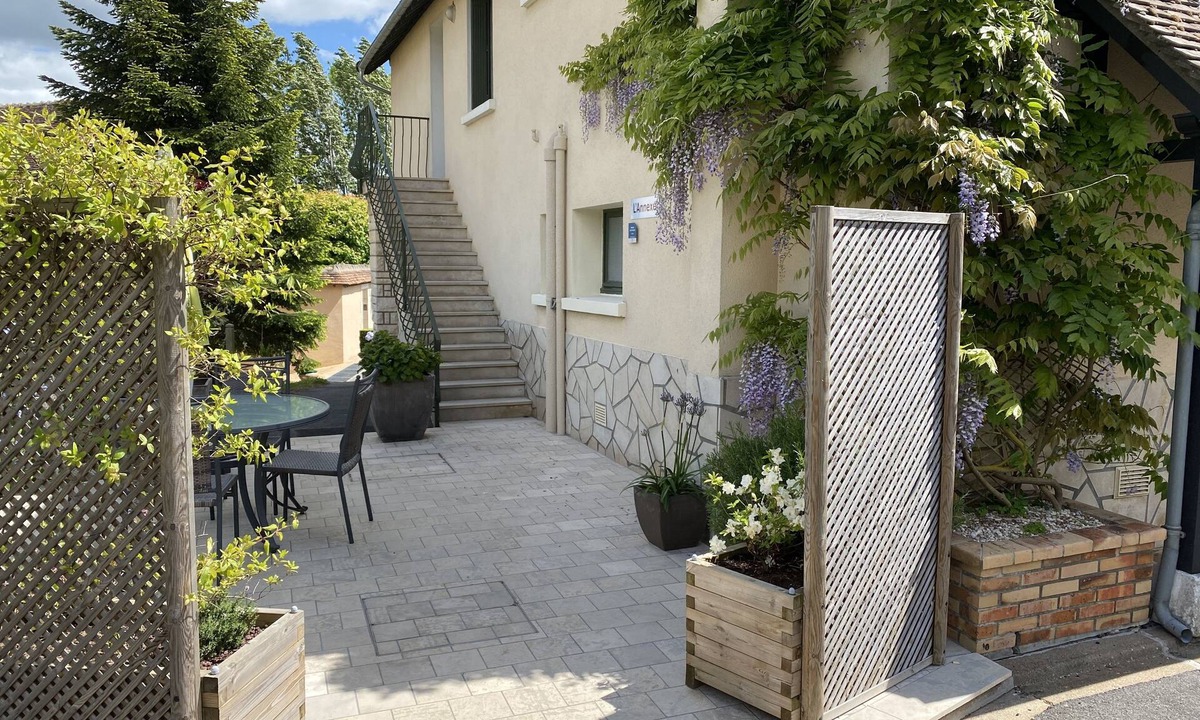Verdigny Apartment | THE ANNEX holiday home in the heart of the vineyard