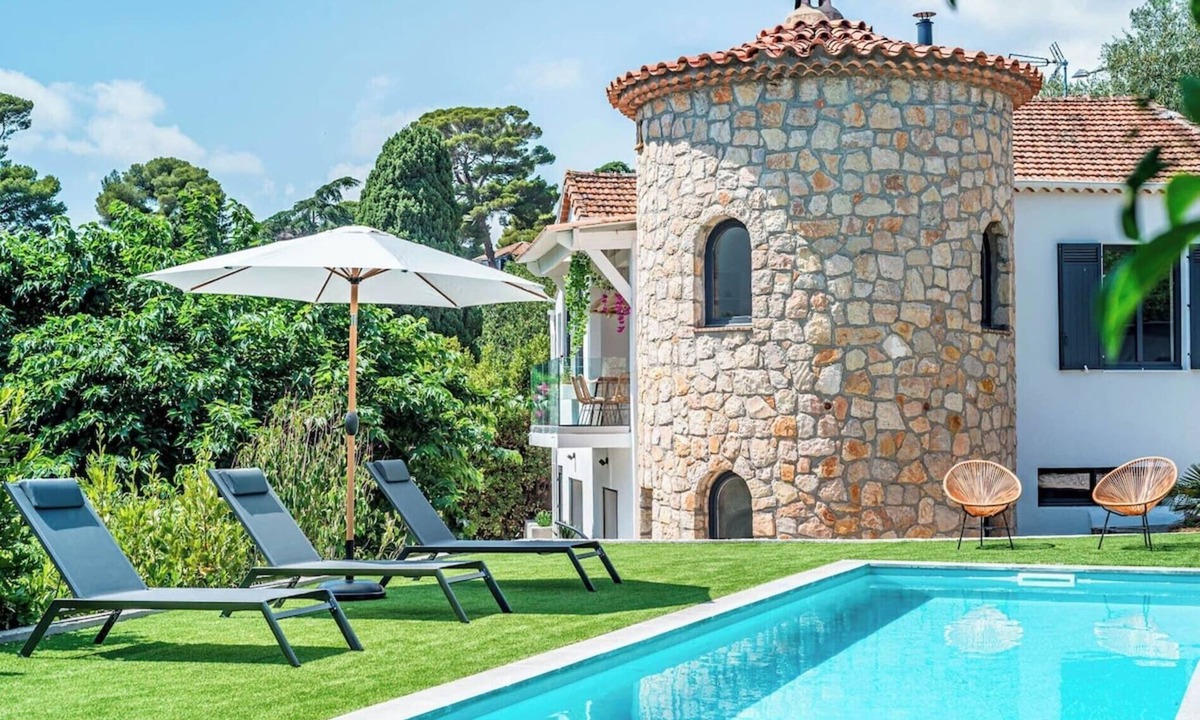 Prado - Republique House | Totolulu Cannes Luxury Properties - The Villa
