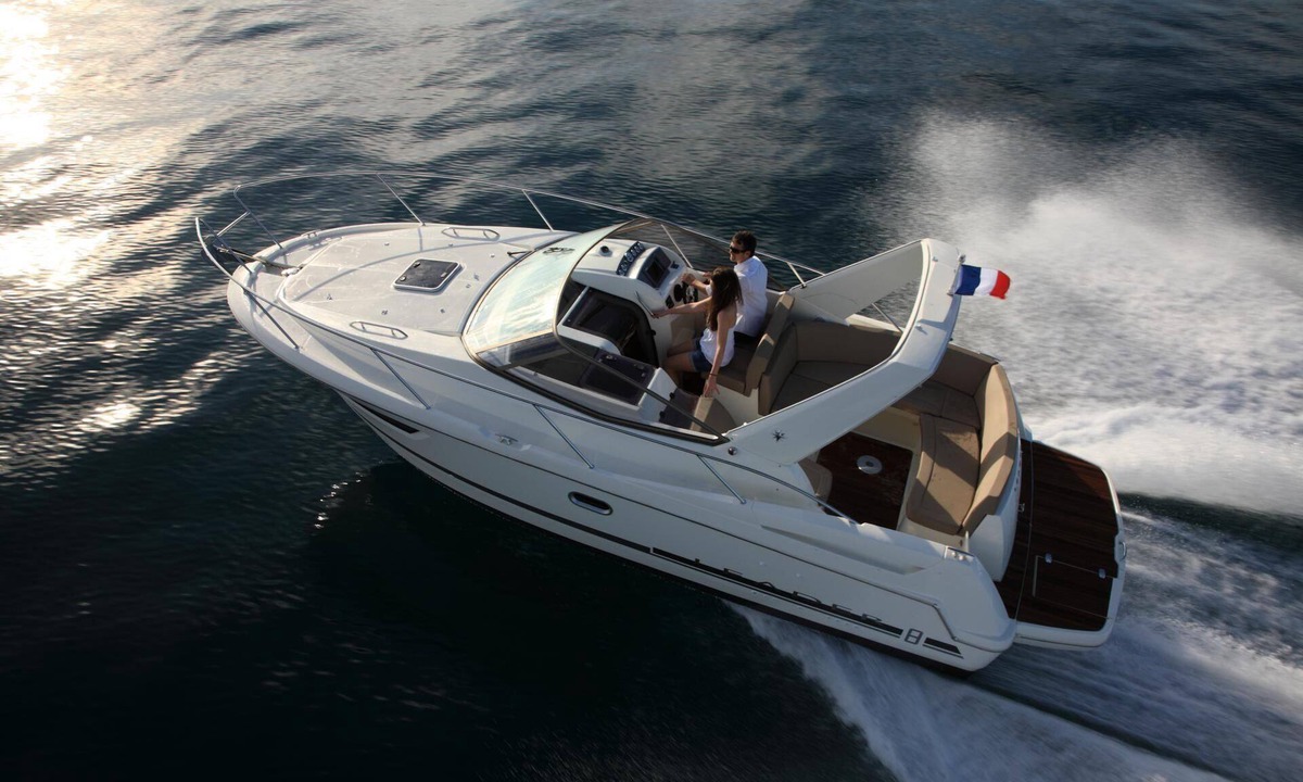 Theoule-sur-Mer Boat Rental | Unusual night aboard a boat Port de La Figueirette