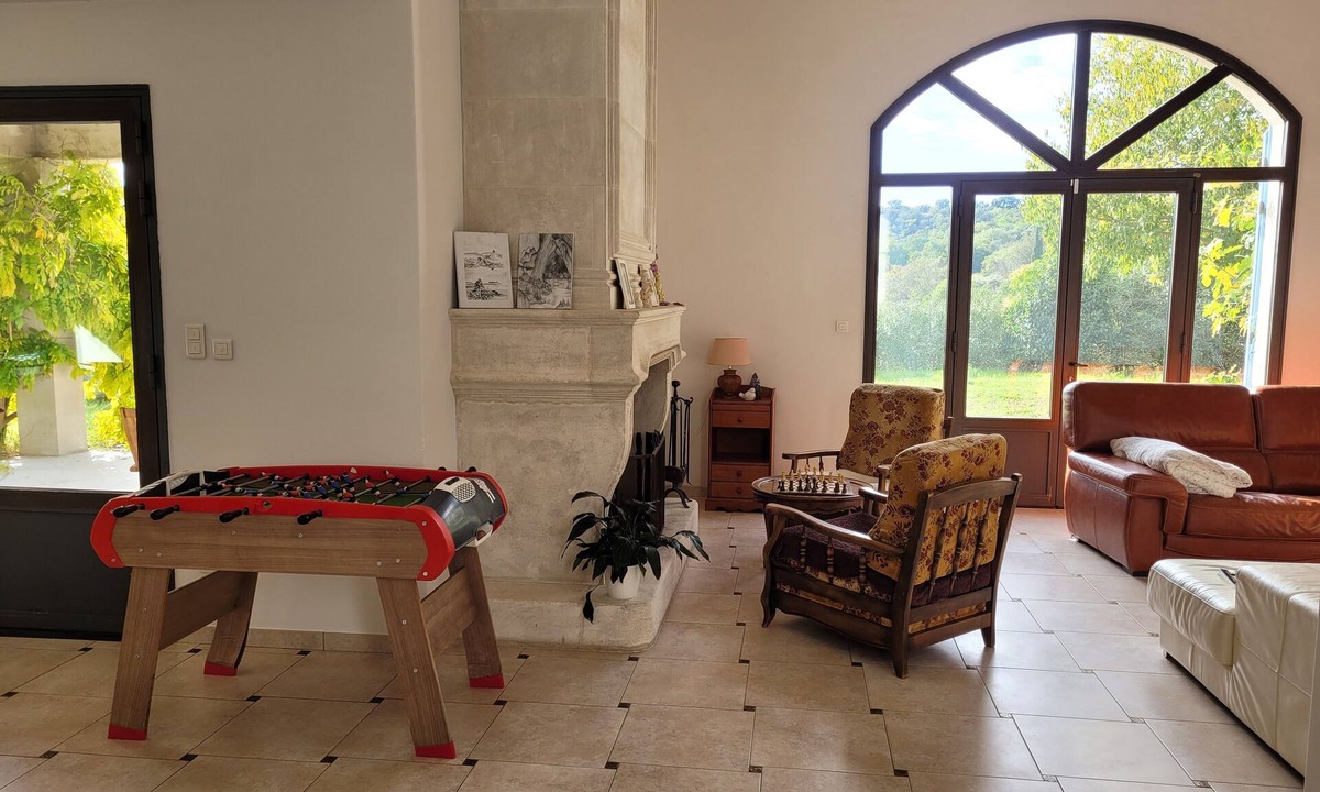 Caumont-sur-Durance Villa | Villa des oliviers ideal for visiting Provence