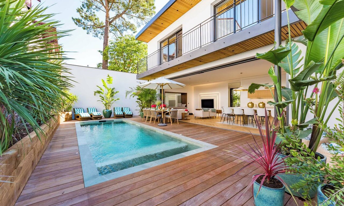 Le Moulleau House | Villa Émeraude: A stunning villa located 150 meters from the beach.