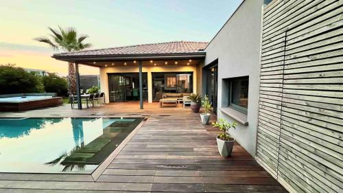 Gujan-Mestras Villa | Villa Miroir d'O