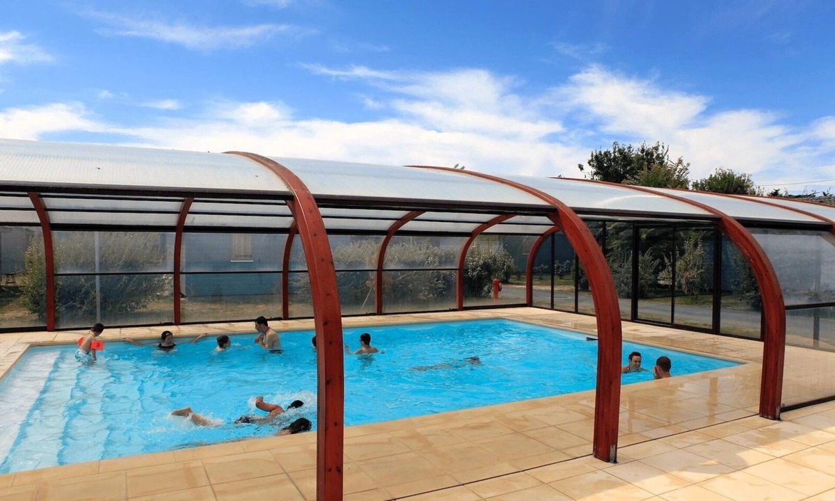 Saint-Denis-d'Oleron Ski Chalet | ZEcamping 2 étoiles 500m plage piscine chauffée piscine couverte dog friendly