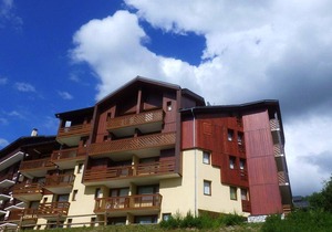 180m from ski slopes, view mountain, balcony, tv, ski locker, 27m², Peisey-Vallandry