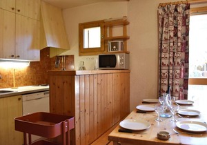 200m from shops, 2nd floor, balcony, tv, 33m², Méribel