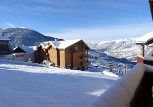 Charmant appartement 4 pièces, 8 pers, proche des pistes, parking, WIFI - FR-1-411-154
