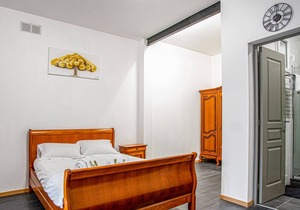 Large and calm studio in the heart of Bordeaux - Welkeys