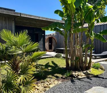 Mios House | Éco-Lodge avec son Spa Privatif