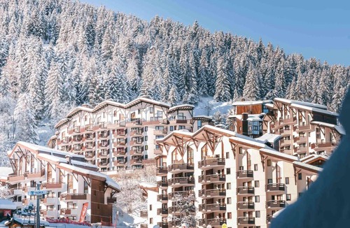 La Perriere Apartment | 150m from resort center, 2nd floor, balcony, ski locker, 41m², La Tania