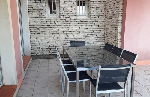 Ventabren House | 170 m² architect-designed house in the charming village of Ventabren