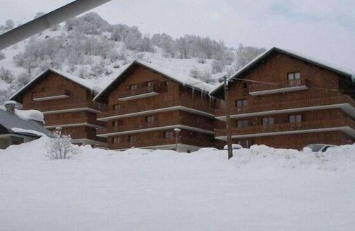 Valloire Apartment | 1st floor, swimming pool, balcony, tv, ski locker, 28m², Valloire