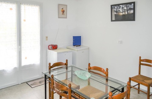 Langon House | 2 bedroom awesome home in Langon