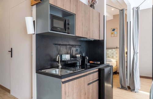 Les Grands Carmes Apartment | 2- Cozy apartment golden basket