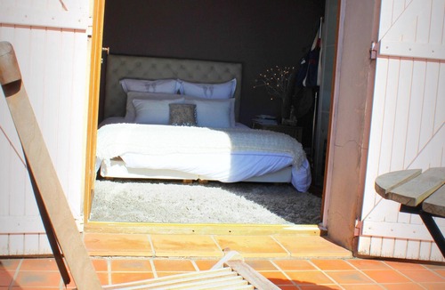 La Ciotat Villa | 2 km from the beach, villa with a pool, air conditioning, and a beautiful ocean view